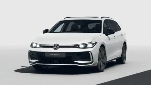 VW Passat R-Line People