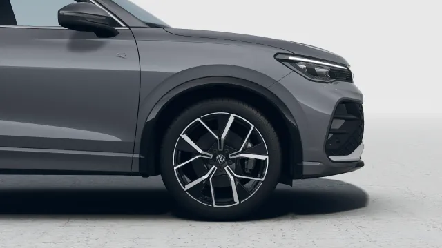 VW Tiguan R-Line