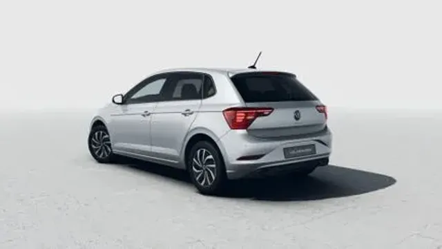 VW Polo Life
