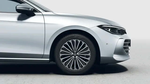 VW Passat Elegance