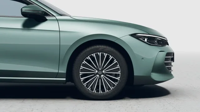 VW Passat Elegance