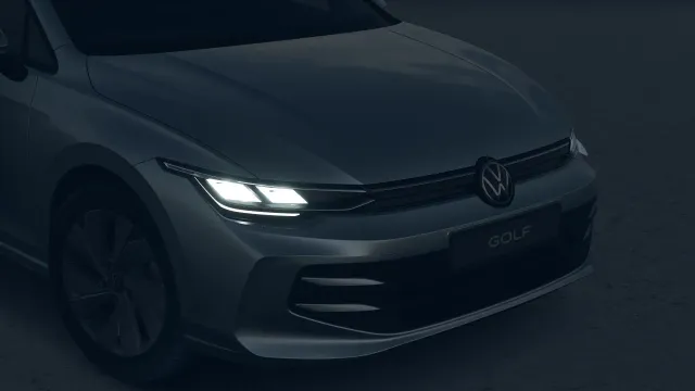 VW Golf Variant People