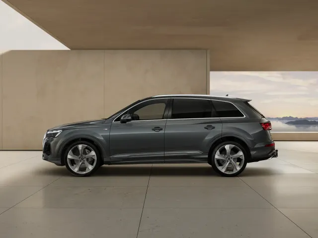 Audi Q7 S line