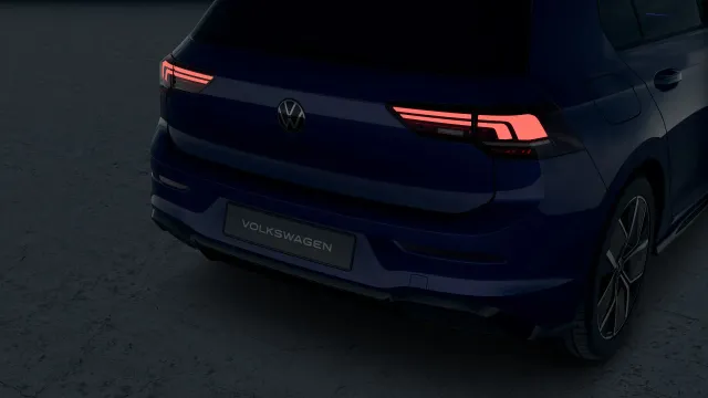 VW Golf R-Line People