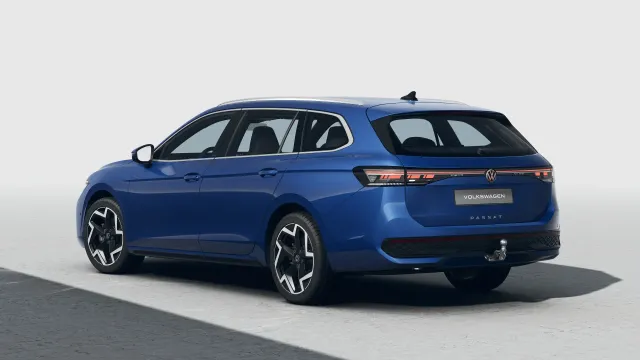 VW Passat R-Line People