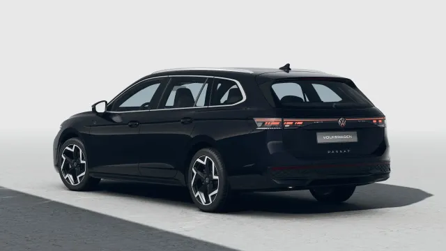 VW Passat R-Line People