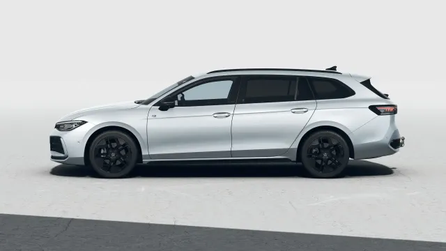 VW Passat R-Line People