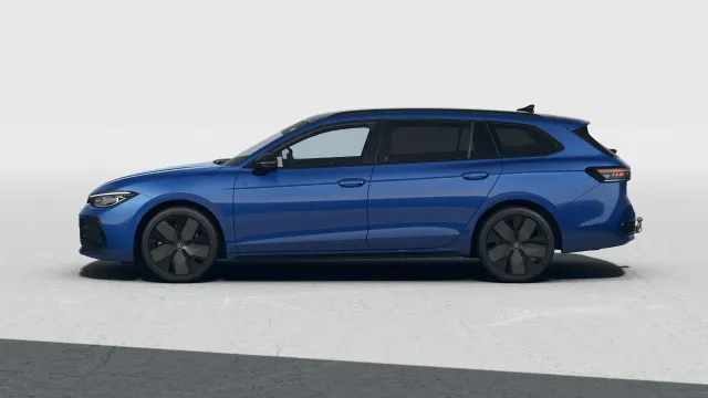 VW Passat R-Line People