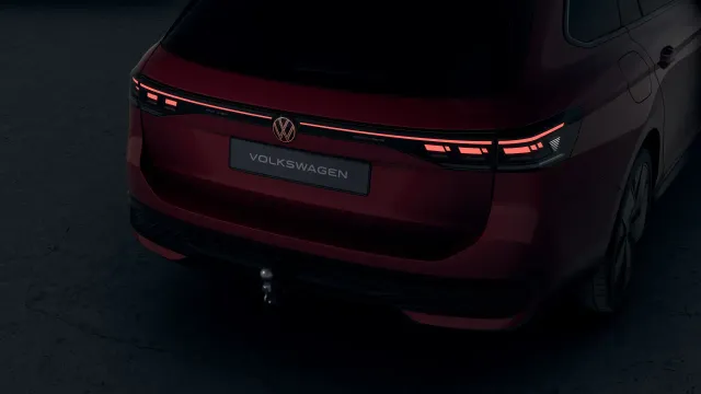 VW Passat R-Line People