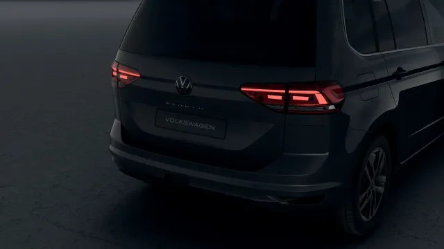 VW Touran People