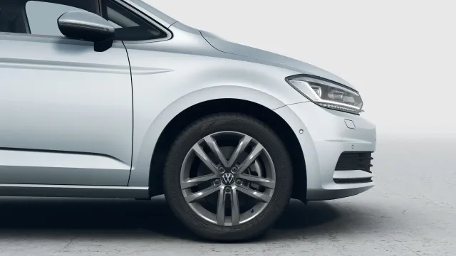 VW Touran People