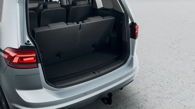 VW Touran People