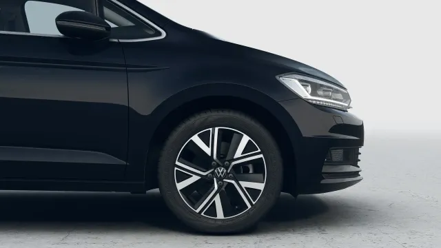 VW Touran People