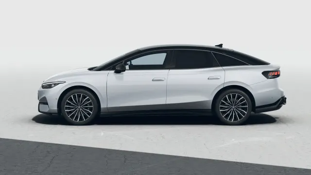 VW ID.7 Pro S People