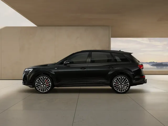 Audi Q7 S line