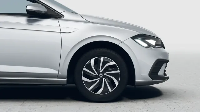 VW Polo Life