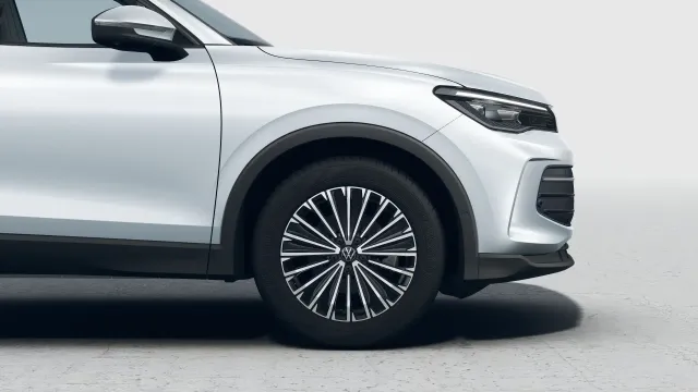 VW Tiguan People