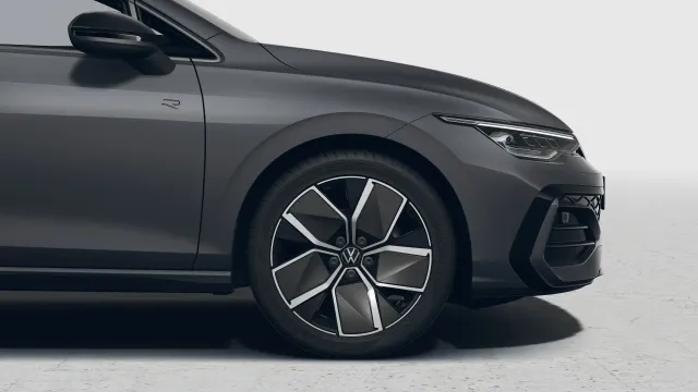 VW Golf R-Line People