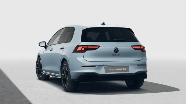 VW Golf R-Line People