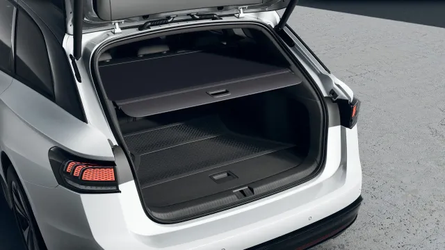 VW ID.7 Tourer Pro People