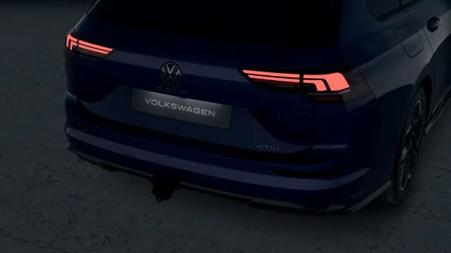 VW Golf Variant R-Line People