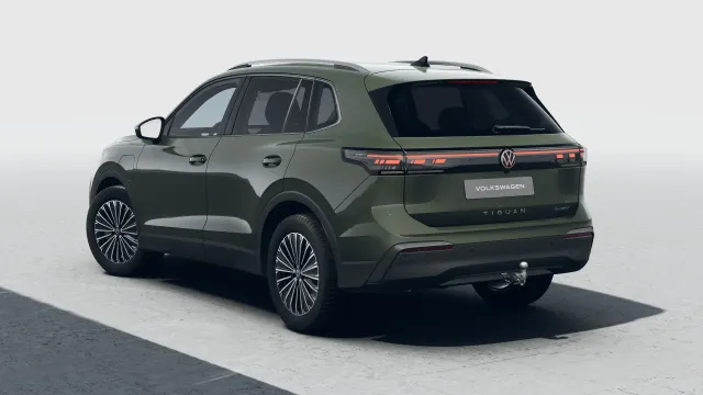 VW Tiguan People
