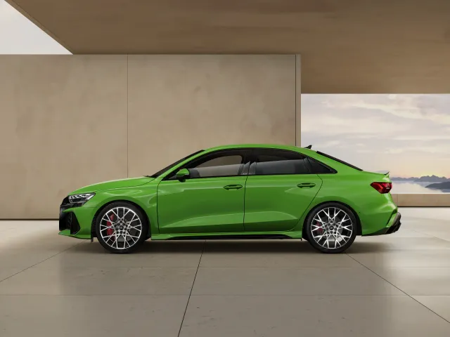 Audi RS3 Limuzína