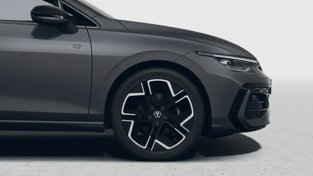 VW Golf R-Line People