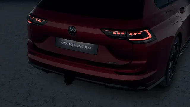 VW Golf Variant R-Line People