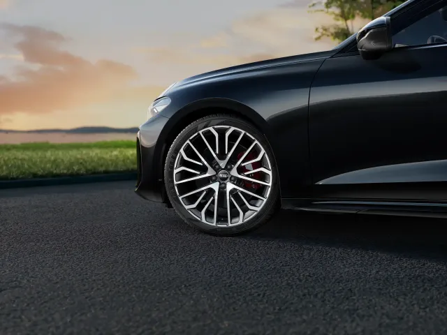 Audi S5 Limuzína