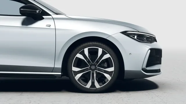 VW Passat R-Line